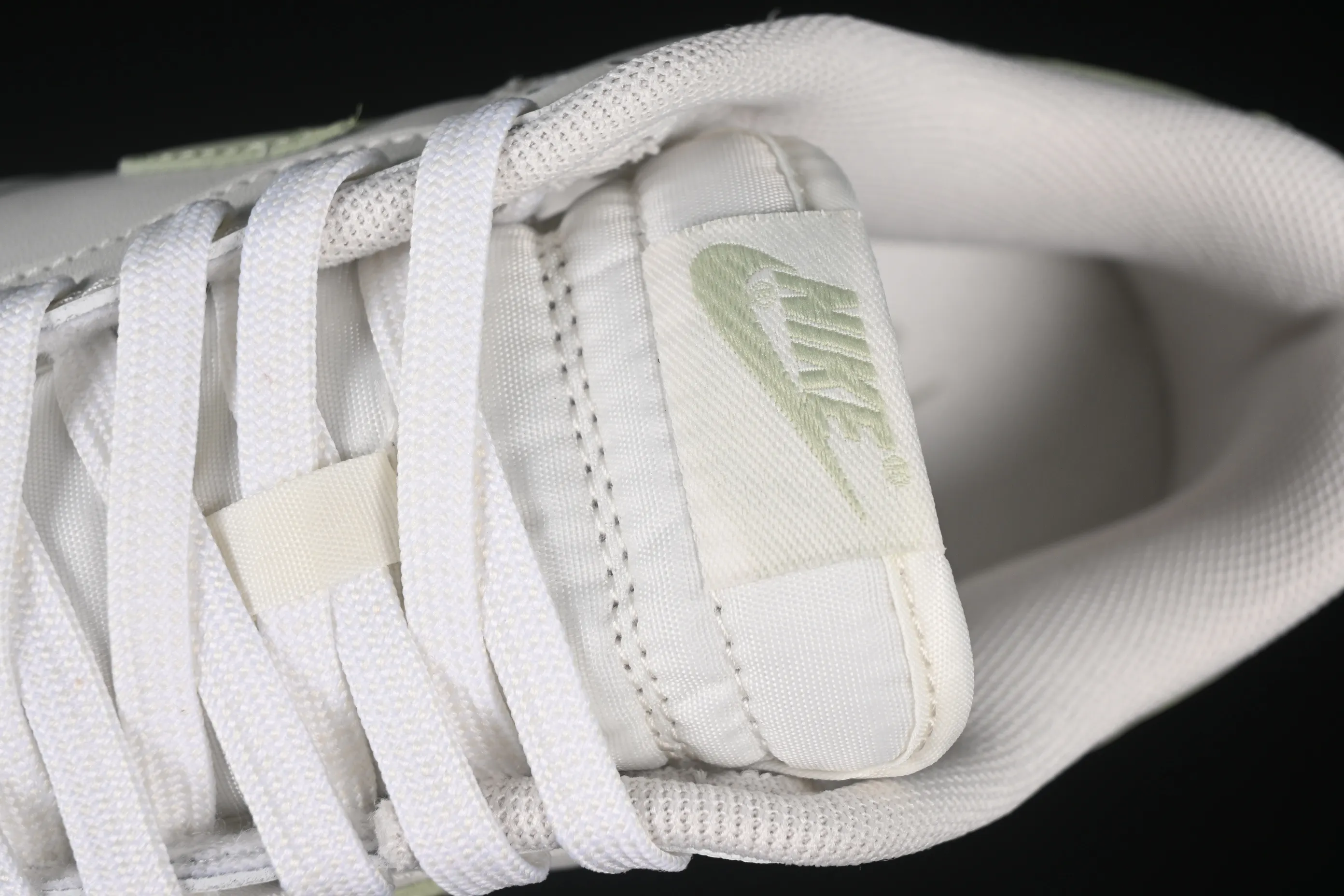 All categories Nk SB Dunk series Nk SB Dunk Low low-top sneakers Nike SB Dunk Low Forest City Anniversary high-end custom low-top casual sneakers WG0212-018